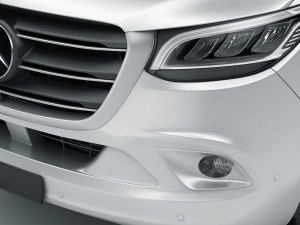 mercedes sprinter tourer 2018 l2h1 3D 模型