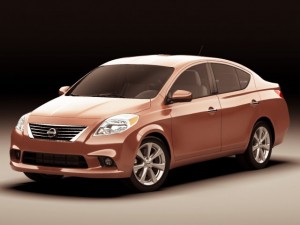 nissan versa sunny 2012 Modelo 3D