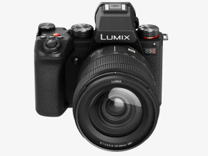 Panasonic Lumix DC-S5 II con obiettivo Modello 3D