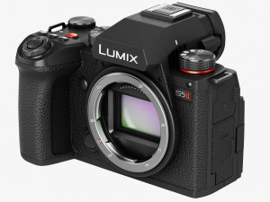 Panasonic Lumix DC-S5 II with lens 3D-Modell