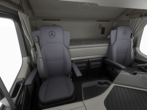 Mercedes eActros 600 with trailer 3D मॉडल