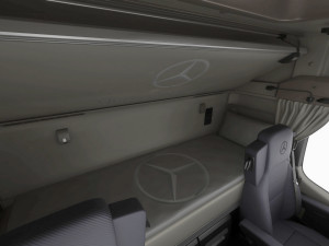 Mercedes eActros 600 with trailer 3D मॉडल