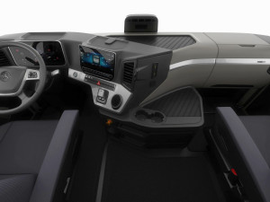 Mercedes eActros 600 with trailer 3D मॉडल