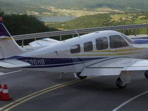 beechcraft bonanza g36 3D Model