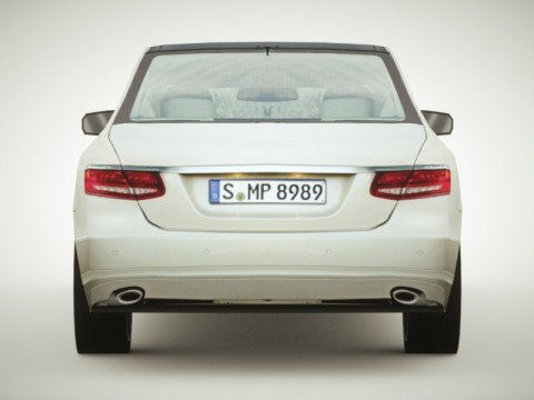 Generic Sedan v1 3D Model