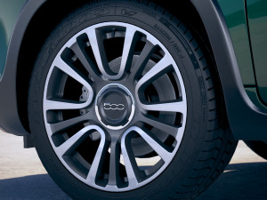 Fiat 500L Cross 2018 Modelo 3D