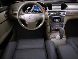 Mercedes-Benz E-class Sedan 2015 vray 3D मॉडल