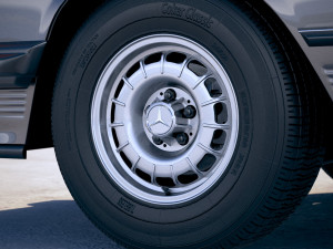 Mercedes-Benz SL USA R107 1981 3D 模型