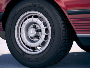 Mercedes-Benz SL USA C107 1981 3D Model