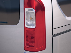 Nissan NV300 Passenger 2018 Modelo 3D