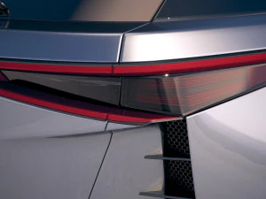 Generic Luxury SUV 2019 3D Model
