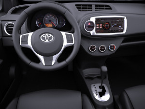 Toyota Yaris 2016 vray 3D Модель