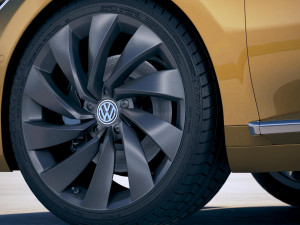 Volkswagen Aerton R-line 2018 3D Model