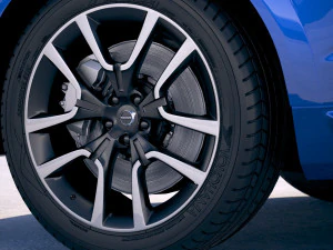 Volvo XC60 R-Design 2018 3D Model