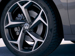 Volkswagen Passat R-line 2020 3D Model