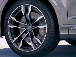 Audi SQ8 2019 Modello 3D