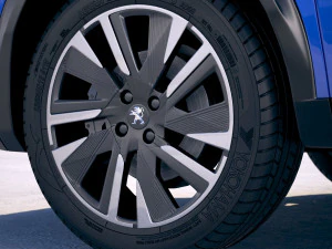 Peugeot E-2008 2020 3D Model