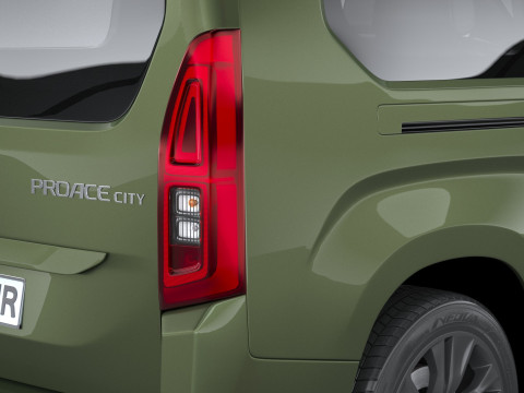 Toyota Proace City Verso Long 2025 Modelo 3D