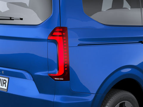 Volkswagen Transporter T7 e-caravelle SWB 2025 Modelo 3D