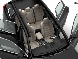 porsche cayenne turbo s 2016 3D Model