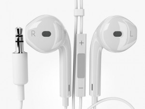 apple ipod nano 2012 with headphones 3D Model