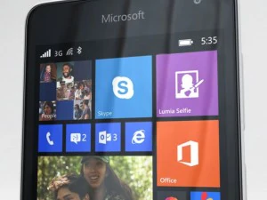 microsoft lumia 535 dan dual sim putih Model 3D