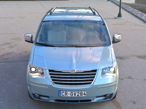Chrysler grand voyager 2010 3D Model