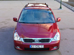 Kia carnival 2011 3D Model