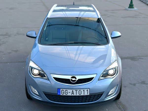 Astra sports tourer 2011 3D Model