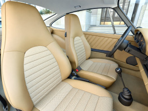 Porsche 911 1976 Modello 3D