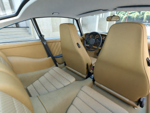 Porsche 911 1976 Modello 3D