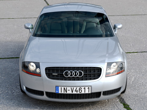 Audi TT 2003 Modelo 3D