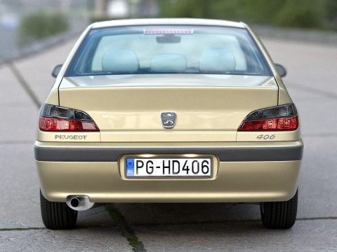 Peugeot 406 Sedan 1996 3D Model