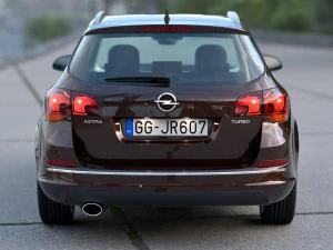 Opel Astra Sports Tourer 2014 3D Model