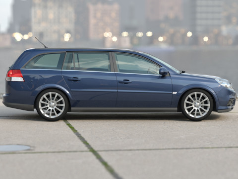 Opel Vectra C Caravan 2006 3Dモデル