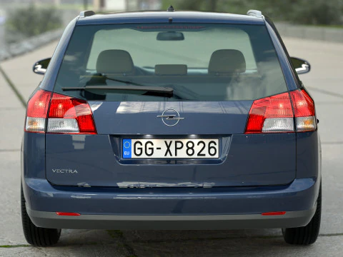 Opel Vectra C Caravan 2006 3D Model
