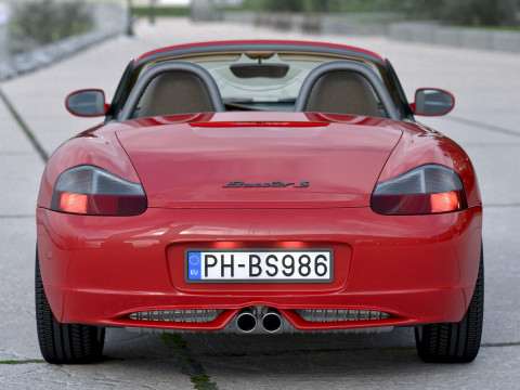 Porsche Boxster S 2003 3D Модель