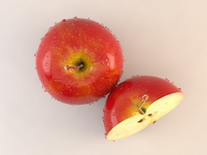 one red apple and a half 3D Model