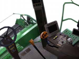 combine harvester 1 with belt pickup 3D 模型