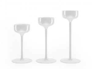 white candlesticks Modelo 3D
