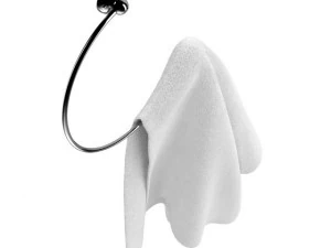 white hanging towel 3D Model