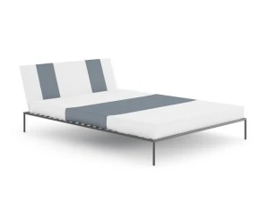 simple whitegrey bed 3D Model