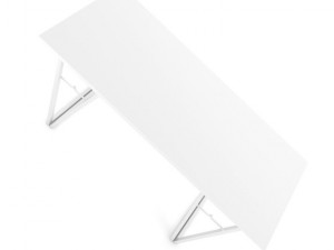 white modern table Model 3D