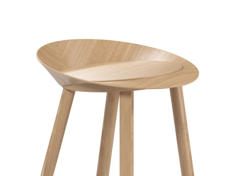 Minimal Low Backrest Stool 3D Modell