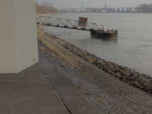 hdr 109 river bridge columns sibl 3D Model