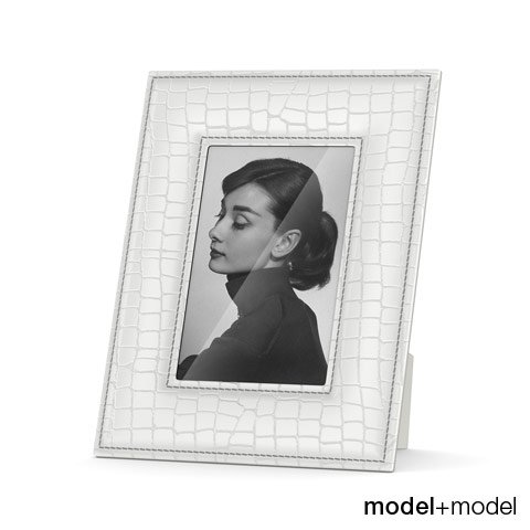 white skin picture frame 3D Model .c4d .max .obj .3ds .fbx .stl .blend 