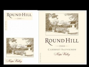 empty wine bottle roundhill 3D Model
