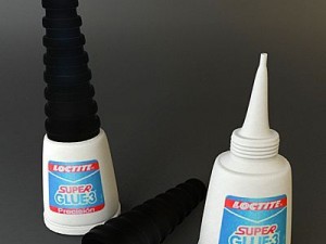 super glue bottle2 Model 3D