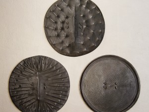 restoration hardrware konso leather shield 3D Model