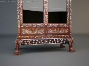 antique furniture Model 3D